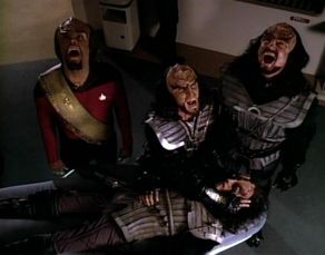 Legendas: duuuhh, ahhhhhhhh, AHHHHH e tuuhhh morte-klingon